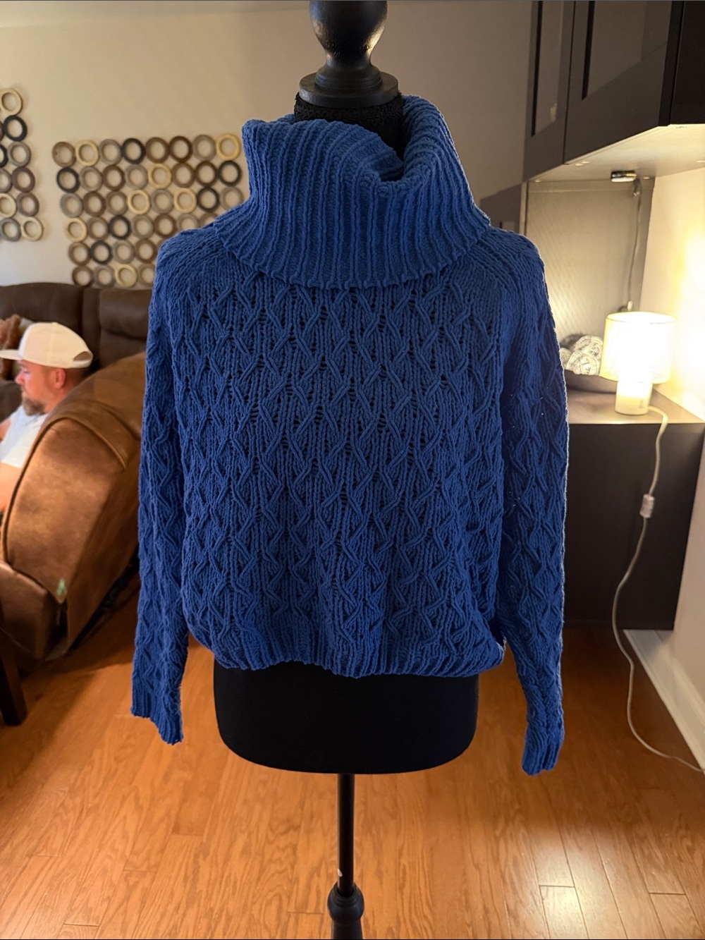moon & madison Royal Blue Cable Knit Turtleneck Sweater sz XS